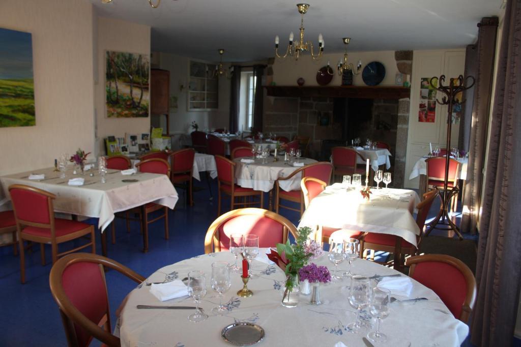 Auberge De Saint Julien Aux Bois エクステリア 写真